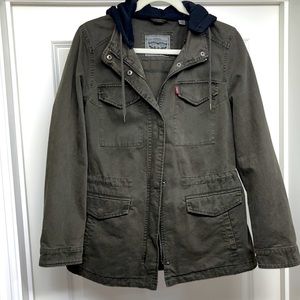 Levi canvas jacket Size M